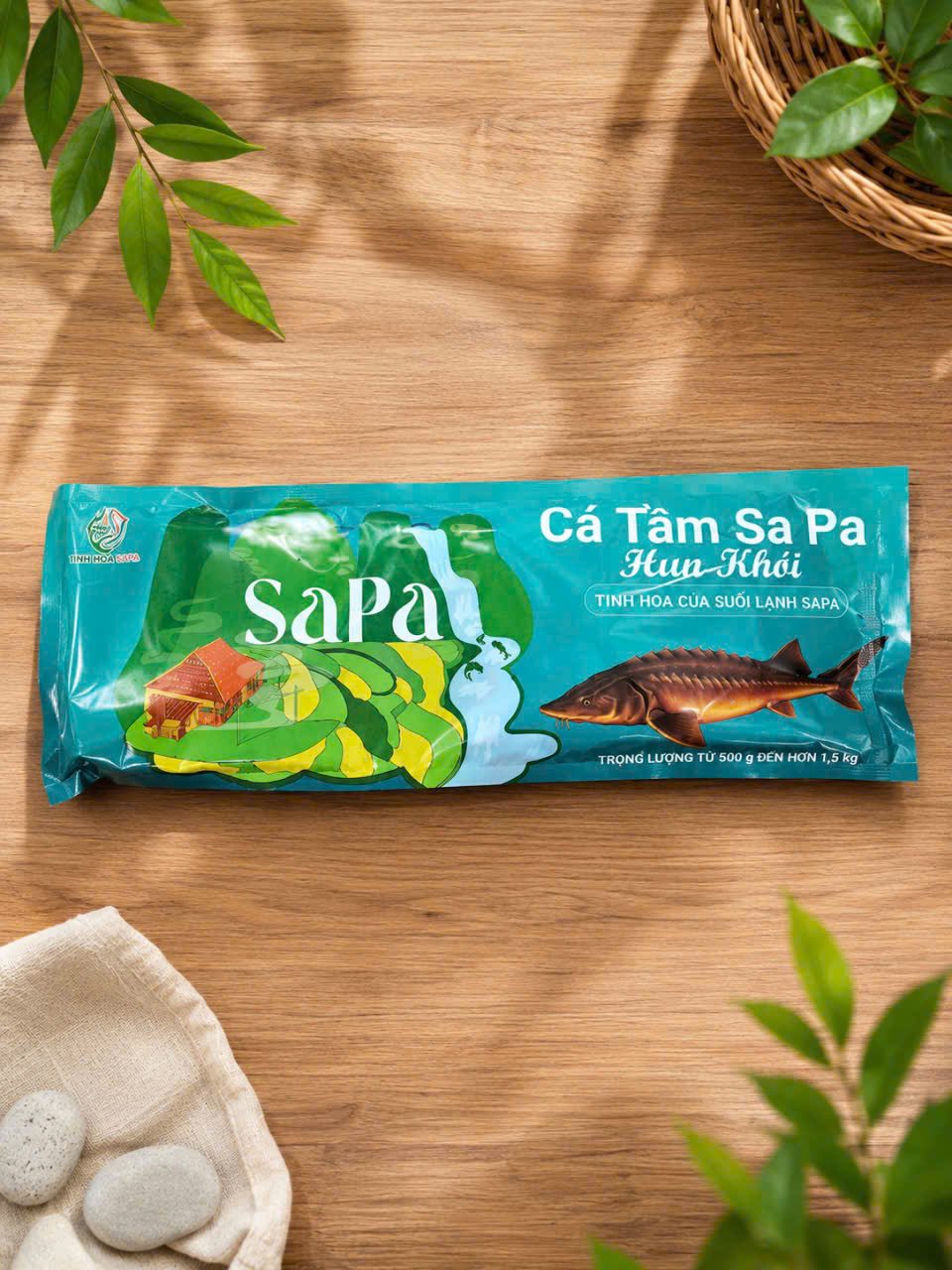 Cá tầm sa pa hun khói